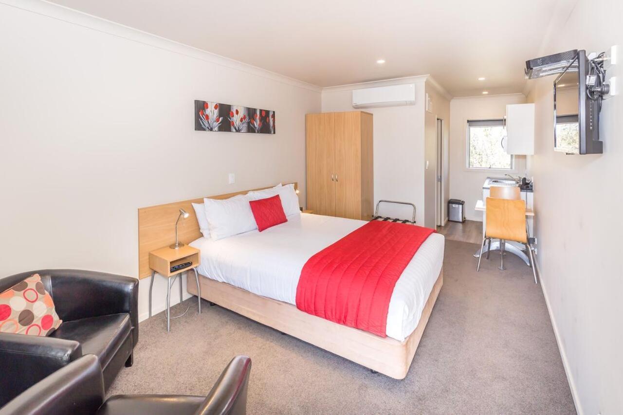 Taylors Motel Ashburton Extérieur photo