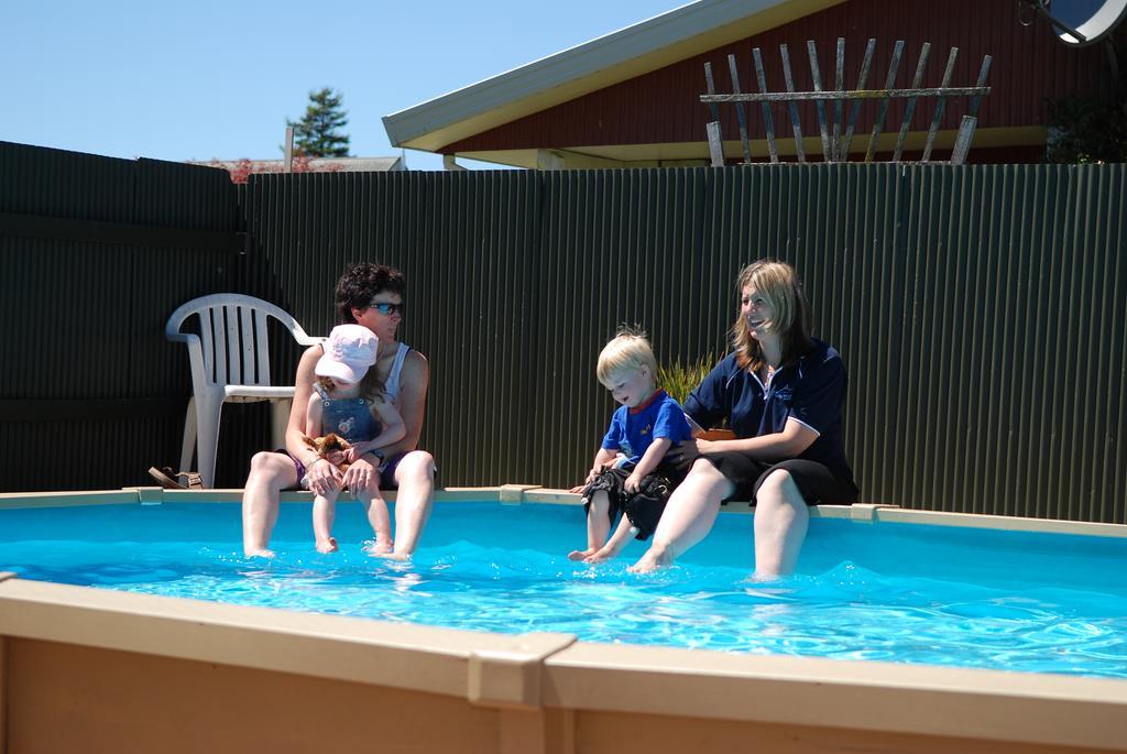 Taylors Motel Ashburton Extérieur photo